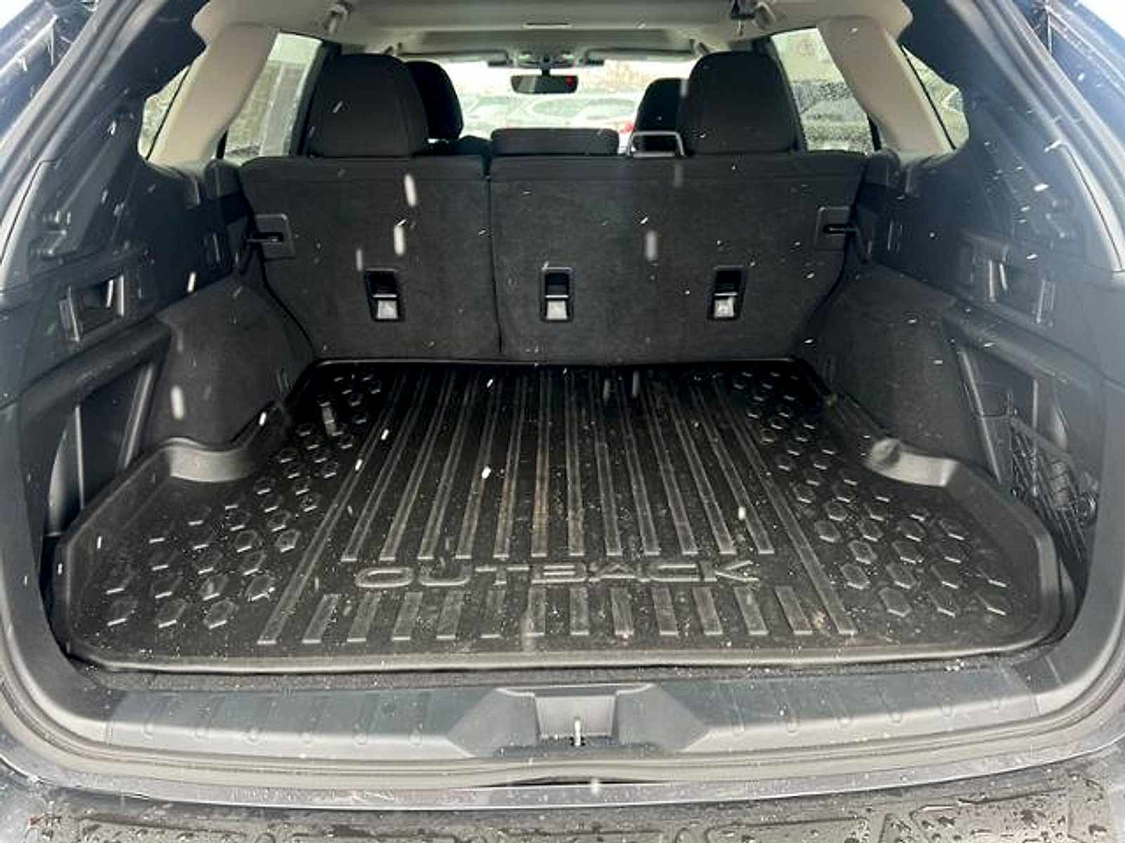 Certified 2025 Subaru Outback Premium AWD/4WD image 9