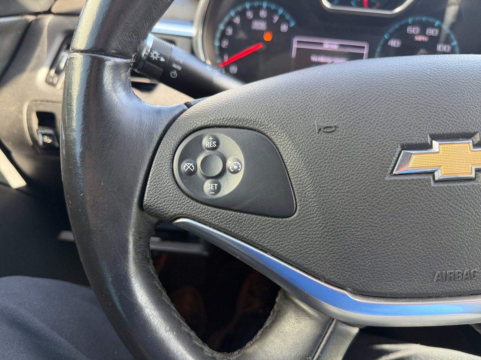 Used 2018 Chevrolet Impala LT FWD image 20