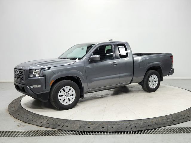 Used 2024 Nissan Frontier SV w/ SV Convenience Package image 3