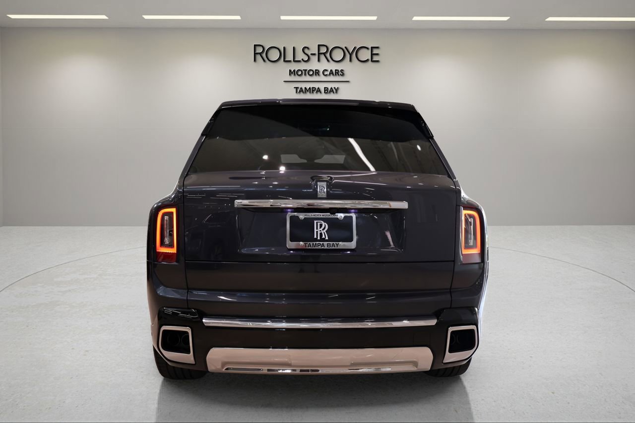 New 2026 Rolls-Royce Cullinan AWD/4WD image 9