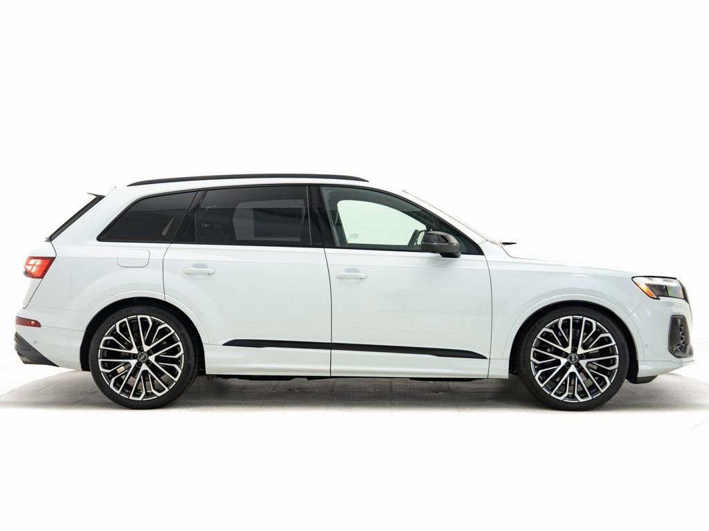 New 2026 Audi SQ7 Premium Plus image 2