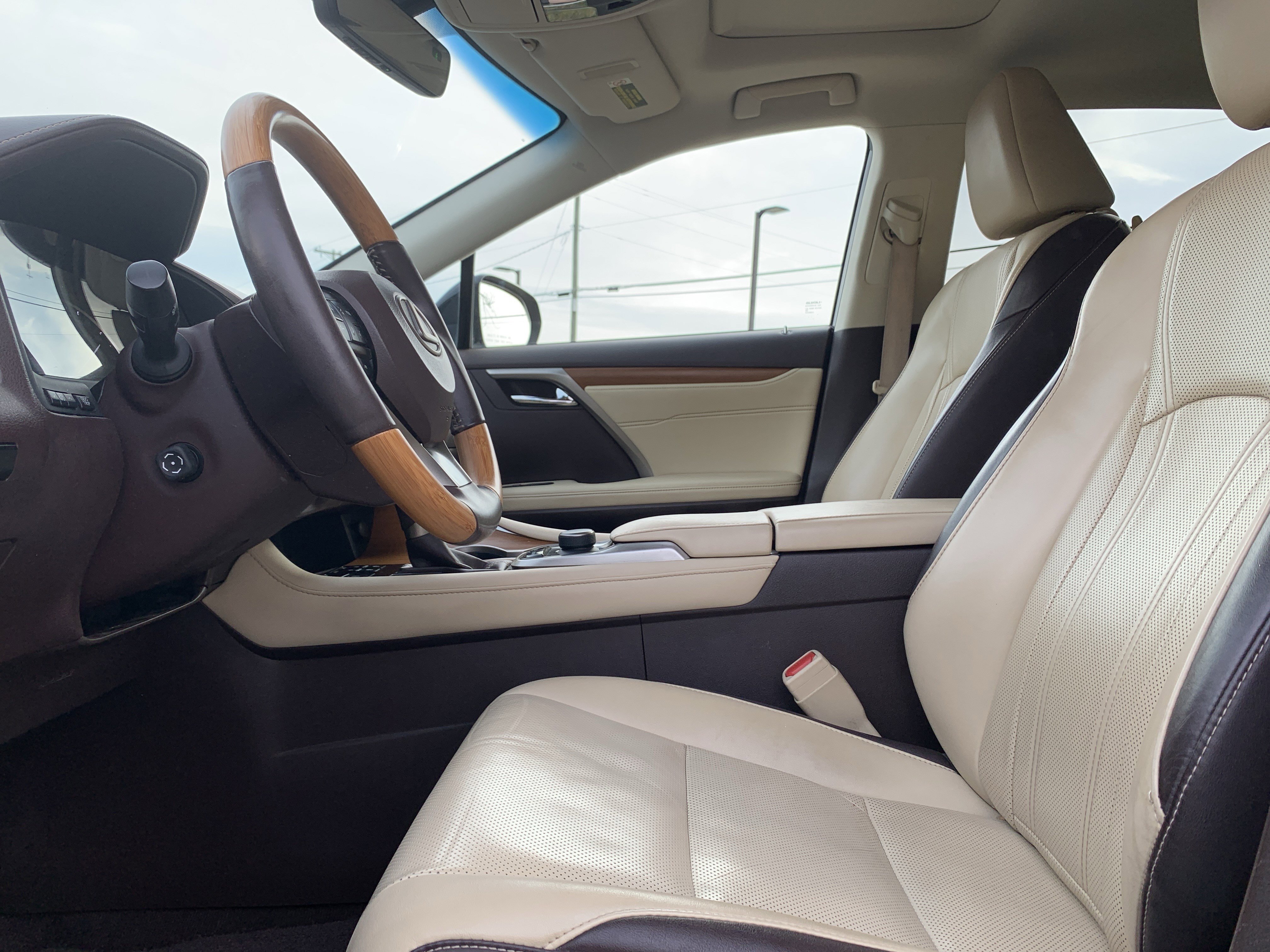 Used 2016 Lexus RX 350 FWD w/ Premium Package image 16