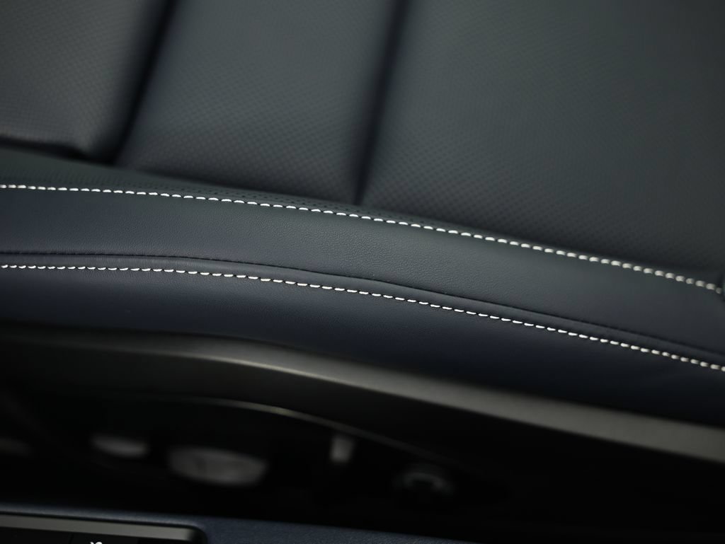 New 2026 Porsche 911 Carrera RWD image 16