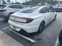Used 2021 Hyundai Sonata Limited w/ Cargo Package FWD image 24