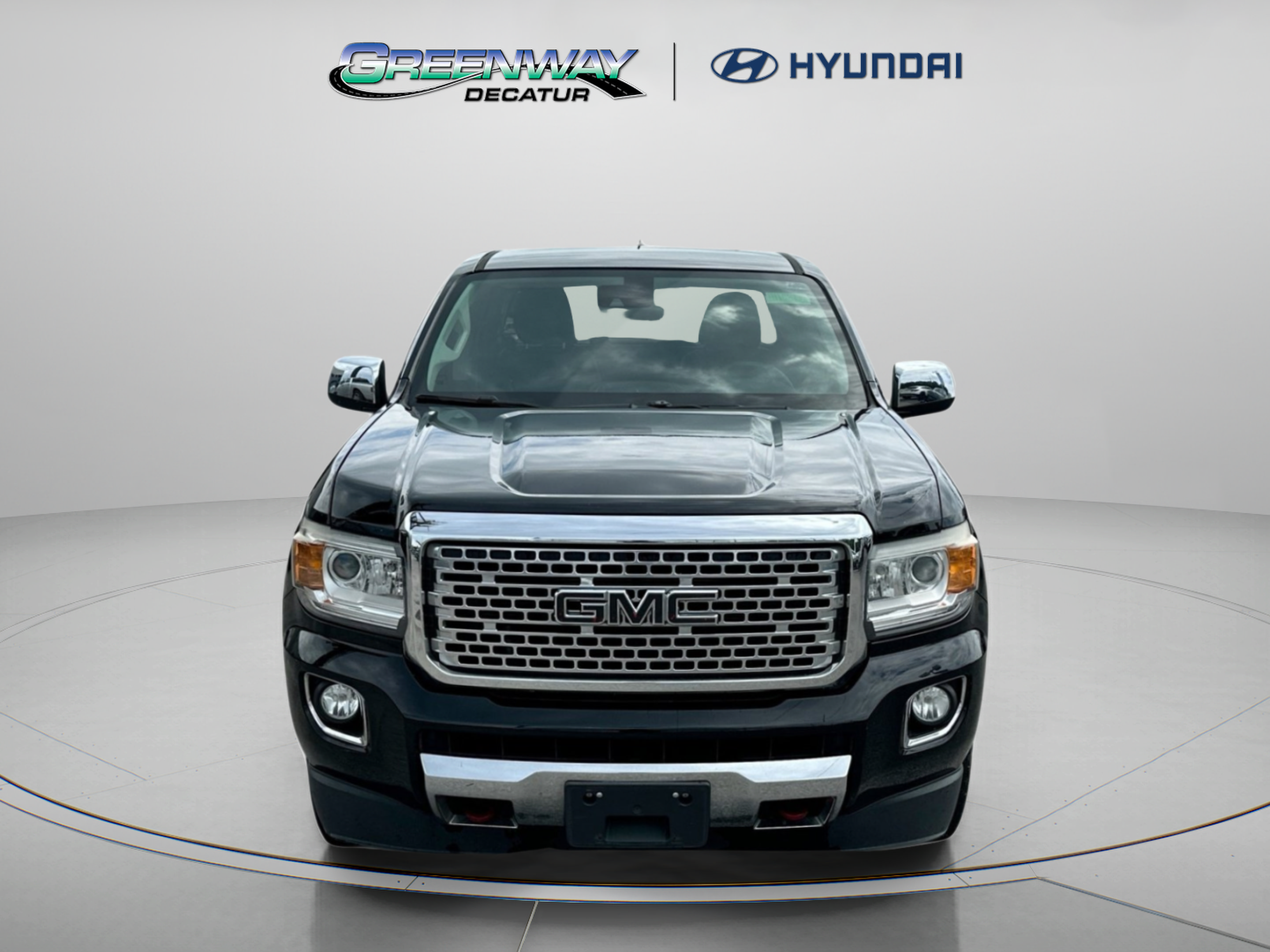 Used 2017 GMC Canyon Denali AWD/4WD image 2
