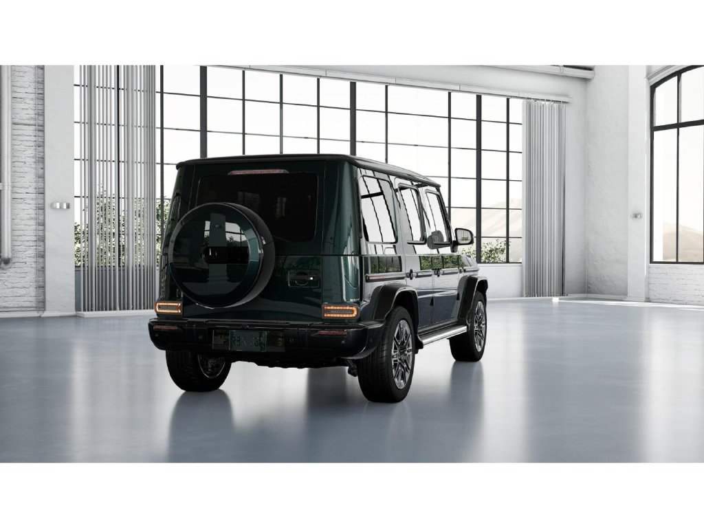 New 2027 Mercedes-Benz G 580 e image 23
