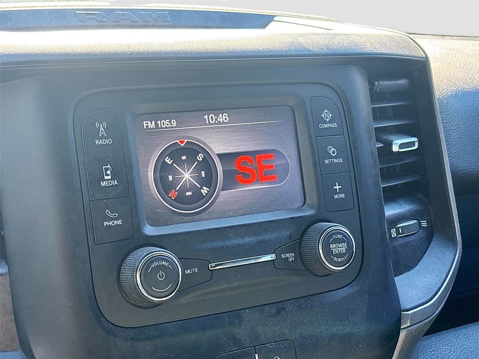 Used 2022 RAM 2500 Tradesman w/ Chrome Appearance Group image 14