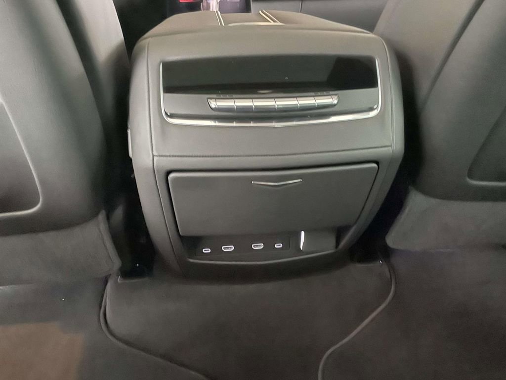 New 2026 Cadillac Escalade V image 14