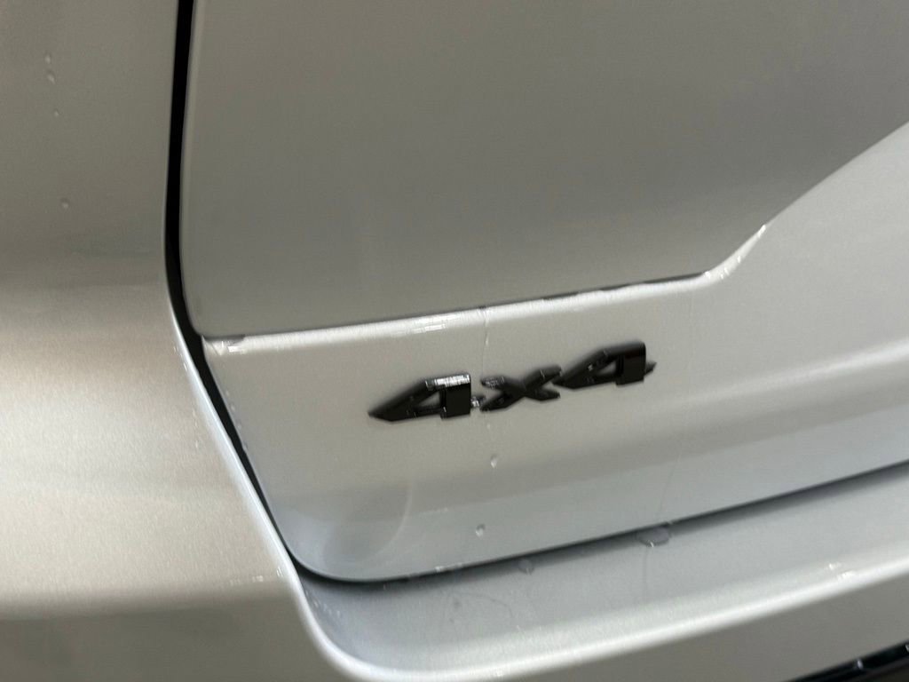 New 2025 Jeep Grand Cherokee Limited image 46