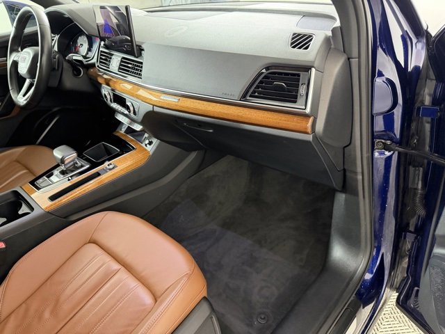 Certified 2023 Audi Q5 2.0T Premium w/ Convenience Package image 23