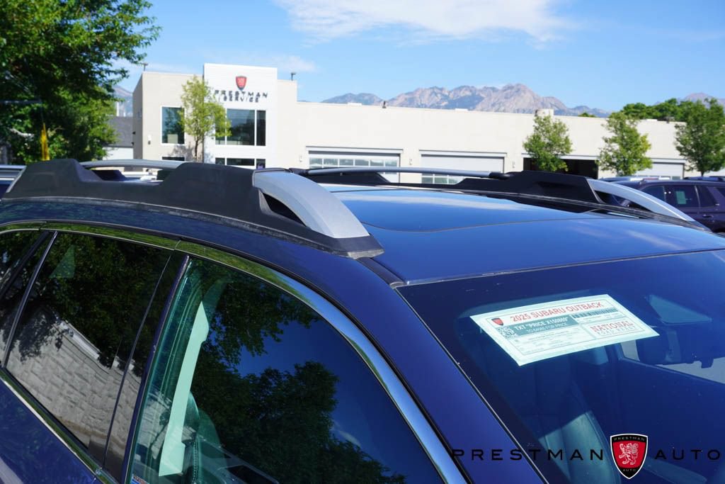 Used 2025 Subaru Outback Touring XT AWD/4WD image 7