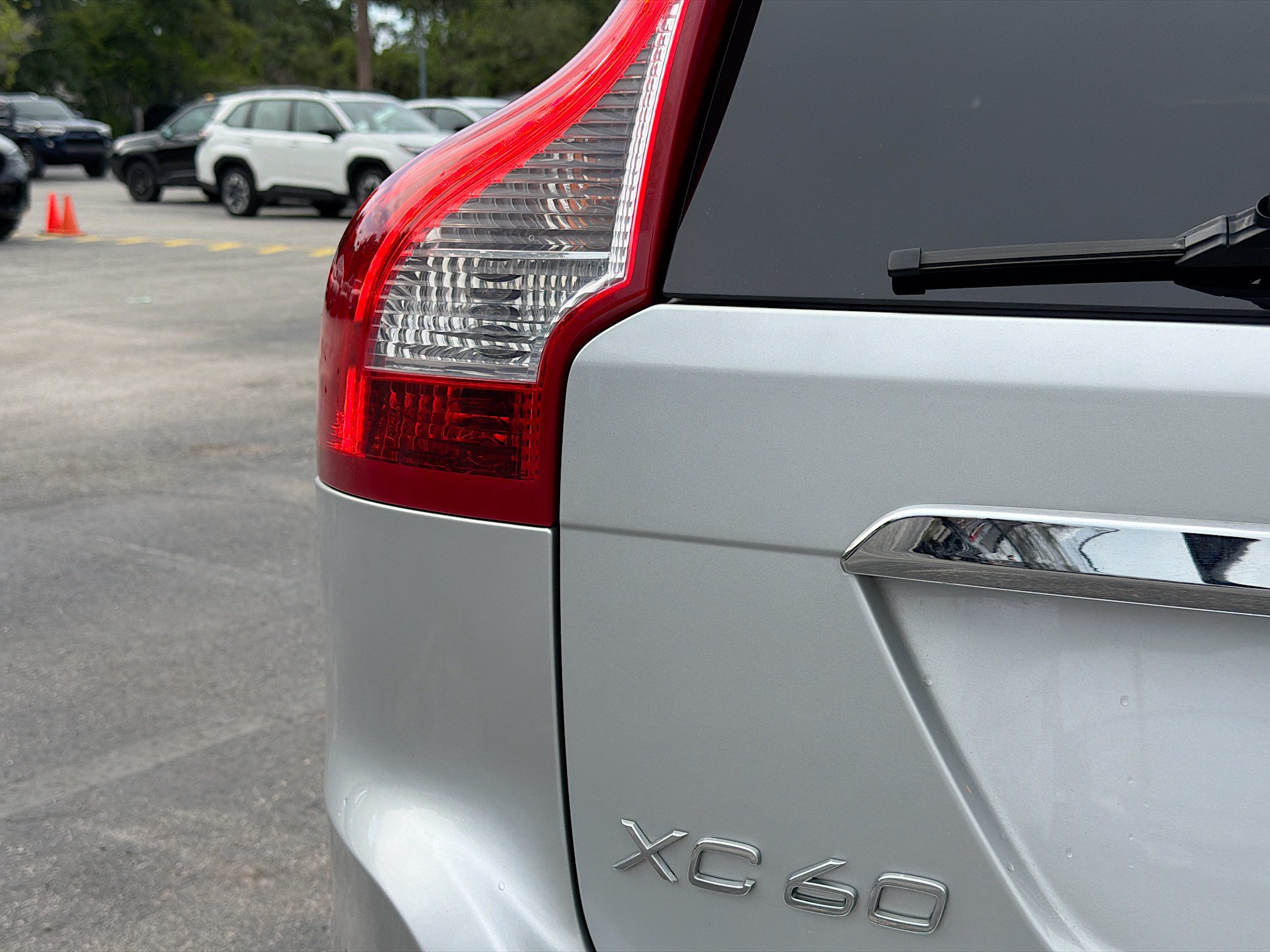 Used 2016 Volvo XC60 T5 Premier FWD image 10