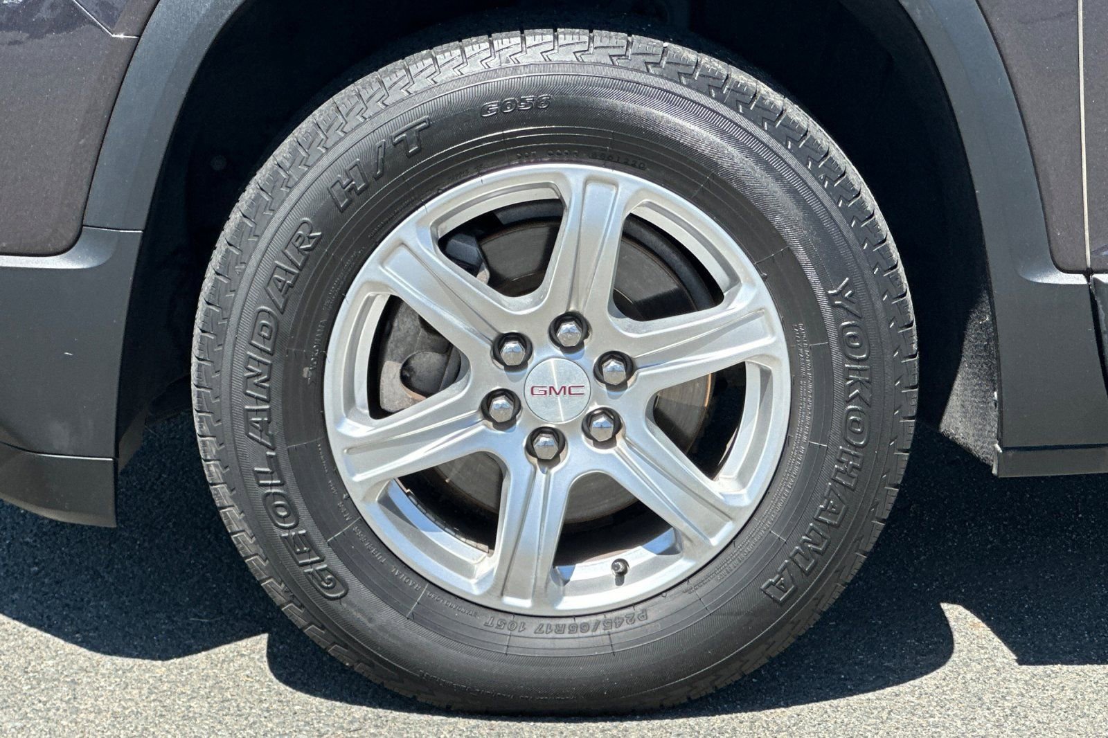 Used 2018 GMC Acadia SLE FWD image 26