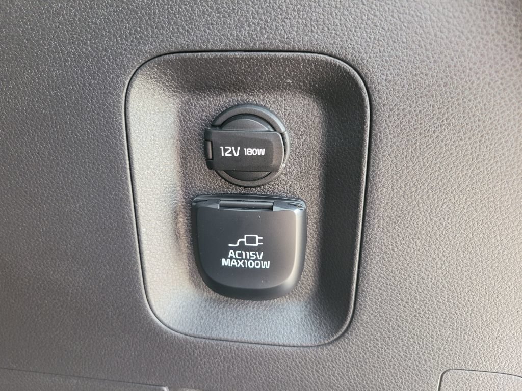 Used 2023 Kia Carnival SX Prestige FWD image 62