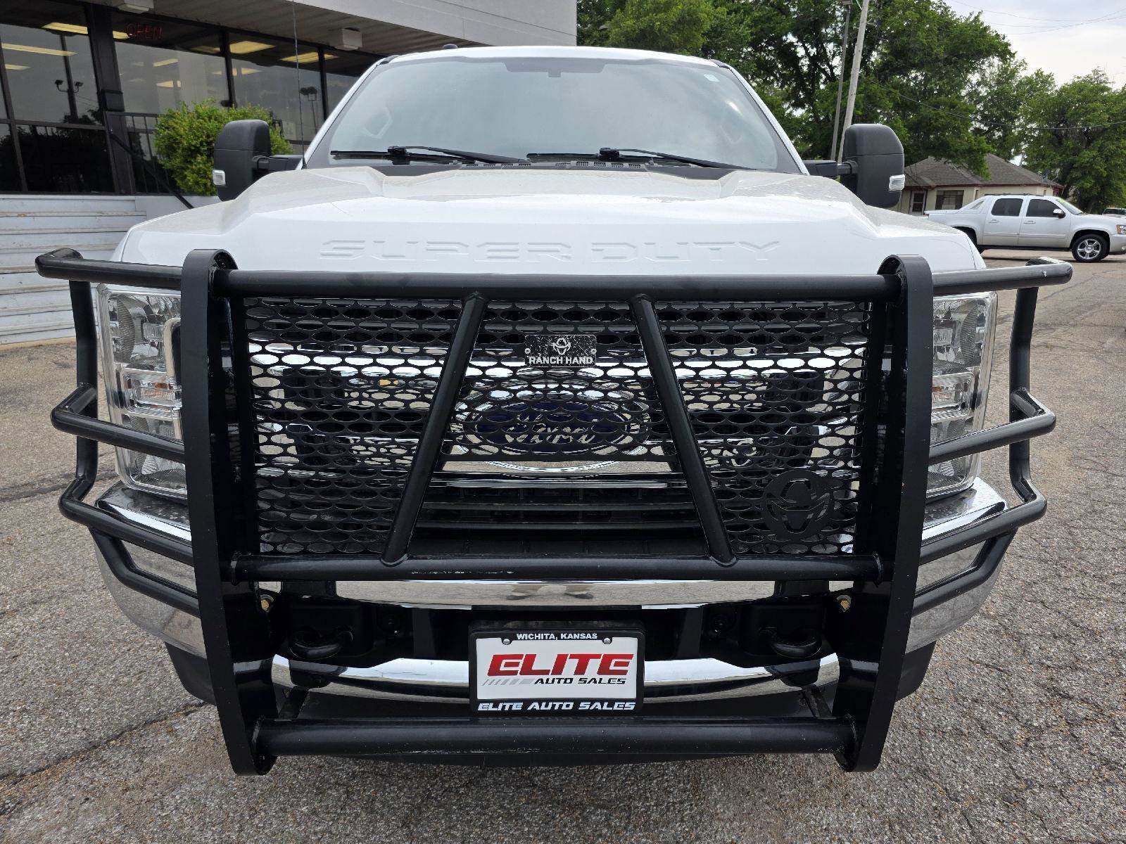 Used 2018 Ford F250 XLT w/ Snow Plow Prep Package AWD/4WD image 2