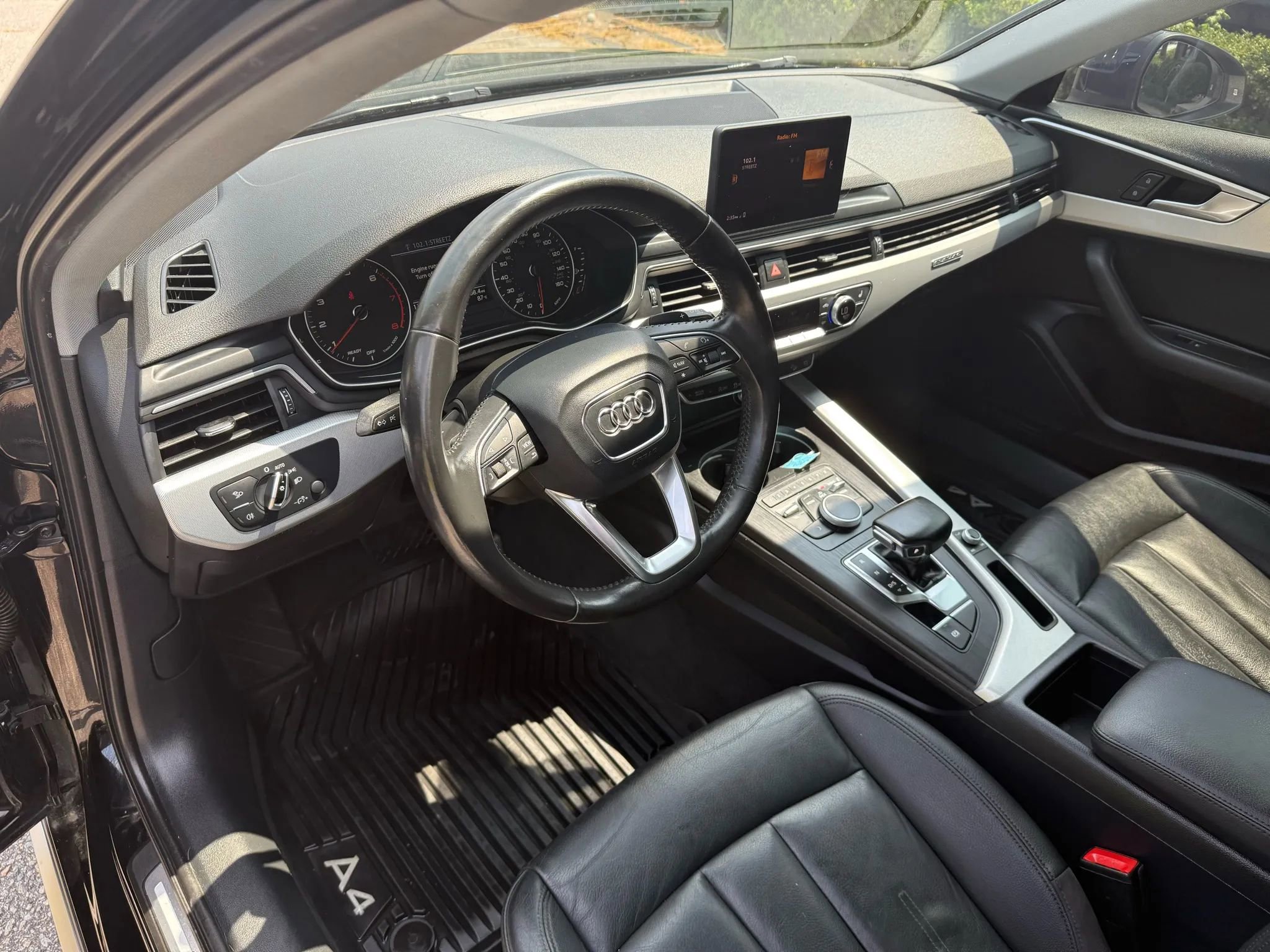 Used 2017 Audi A4 2.0T allroad Premium w/ Convenience Package image 19