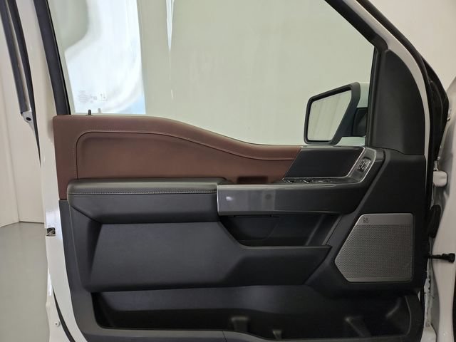 Used 2023 Ford F150 Lariat w/ Equipment Group 502A High AWD/4WD image 32
