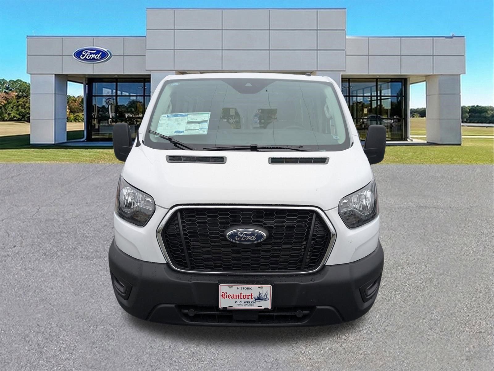 New 2025 Ford Transit 250 Low Roof AWD w/ Exterior Upgrade Package image 9
