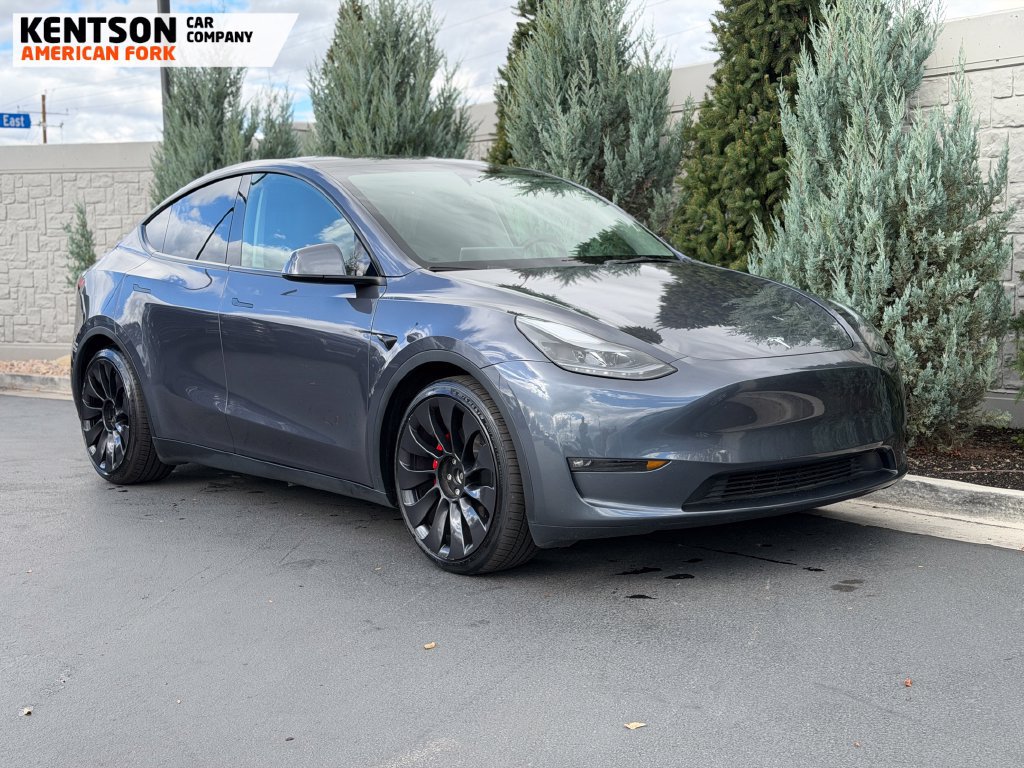 Used 2023 Tesla Model Y Performance AWD/4WD image 10