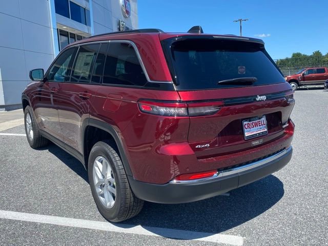 New 2025 Jeep Grand Cherokee Laredo X w/ Luxury Tech Group I AWD/4WD image 5