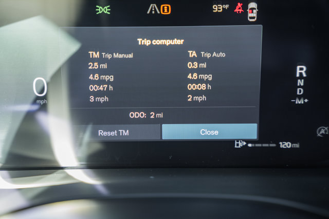 New 2027 Volvo XC60 B5 Plus AWD/4WD image 46