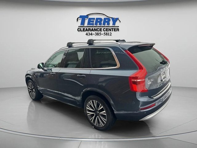 Used 2022 Volvo XC90 T5 Momentum w/ Climate Package image 4