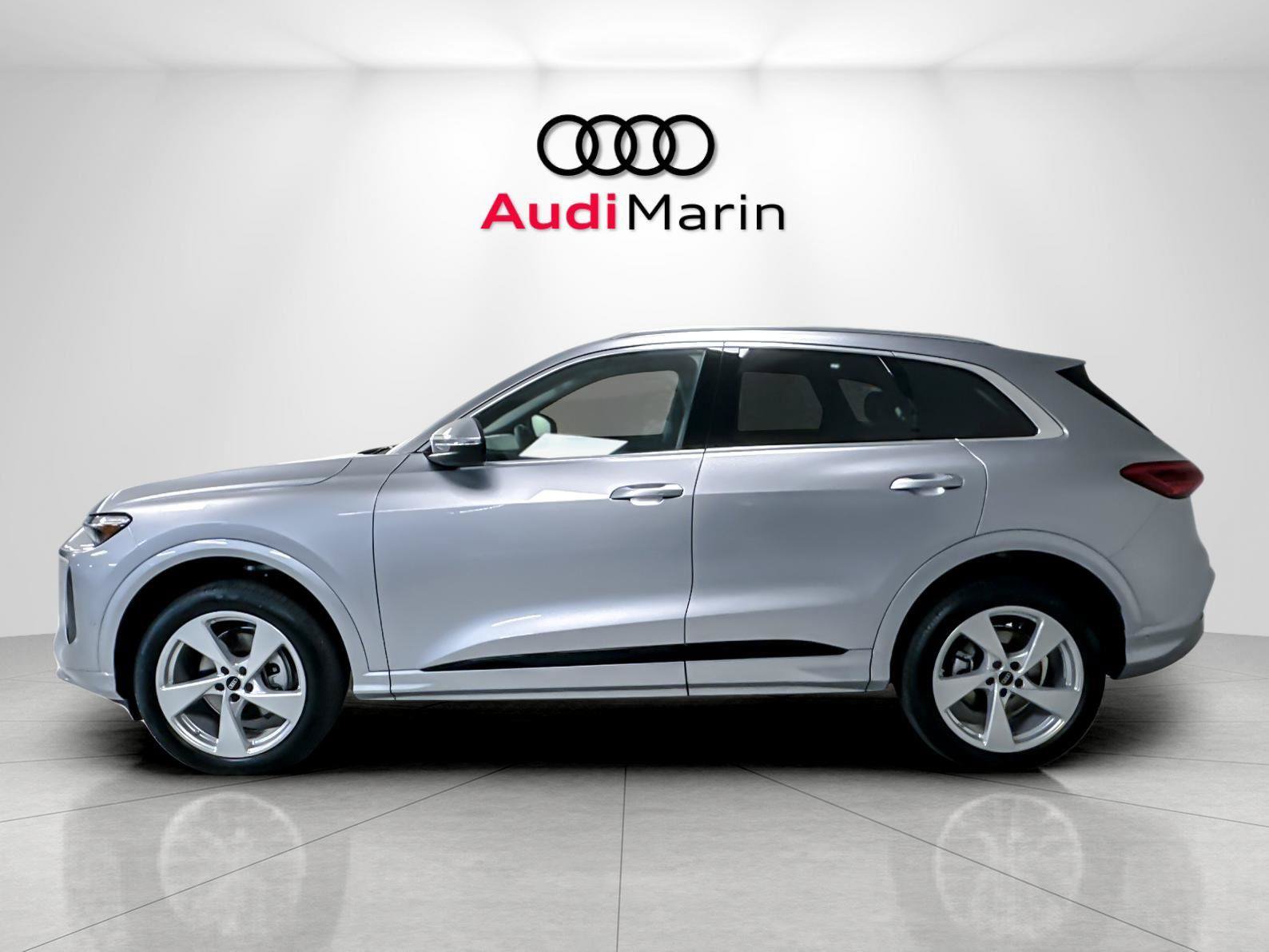 New 2026 Audi Q5 Premium AWD/4WD image 2