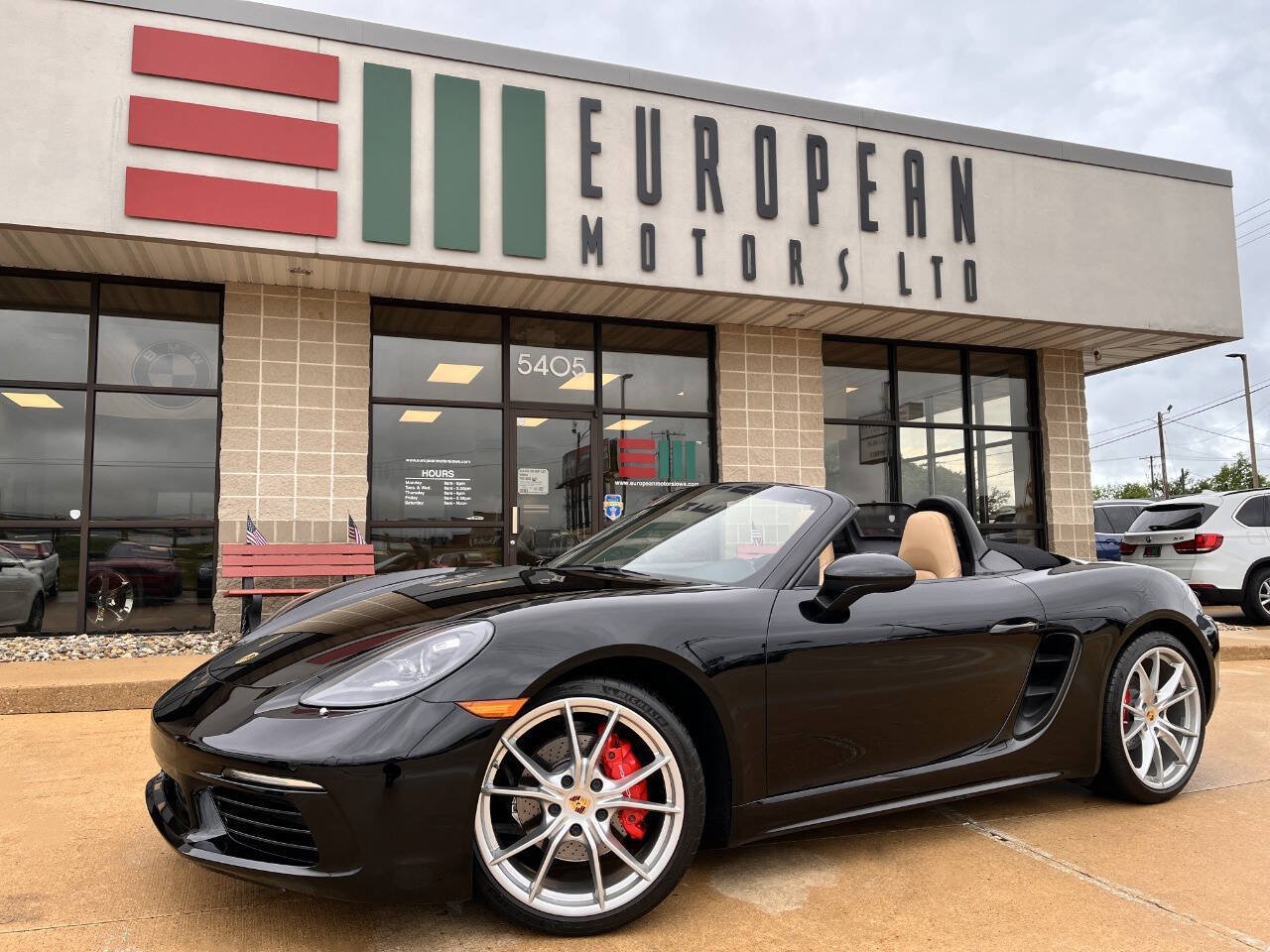 Used 2017 Porsche 718 Boxster S RWD image 8