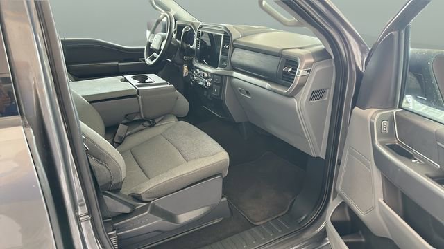 Used 2025 Ford F150 XLT w/ Equipment Group 301A Standard AWD/4WD image 17