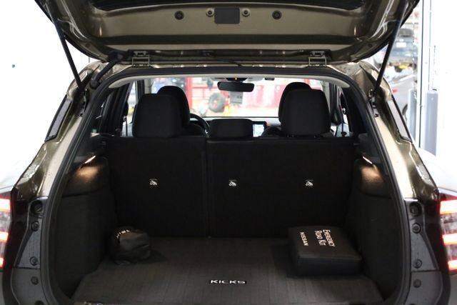 New 2026 Nissan Kicks SV w/ SV Premium Package image 22