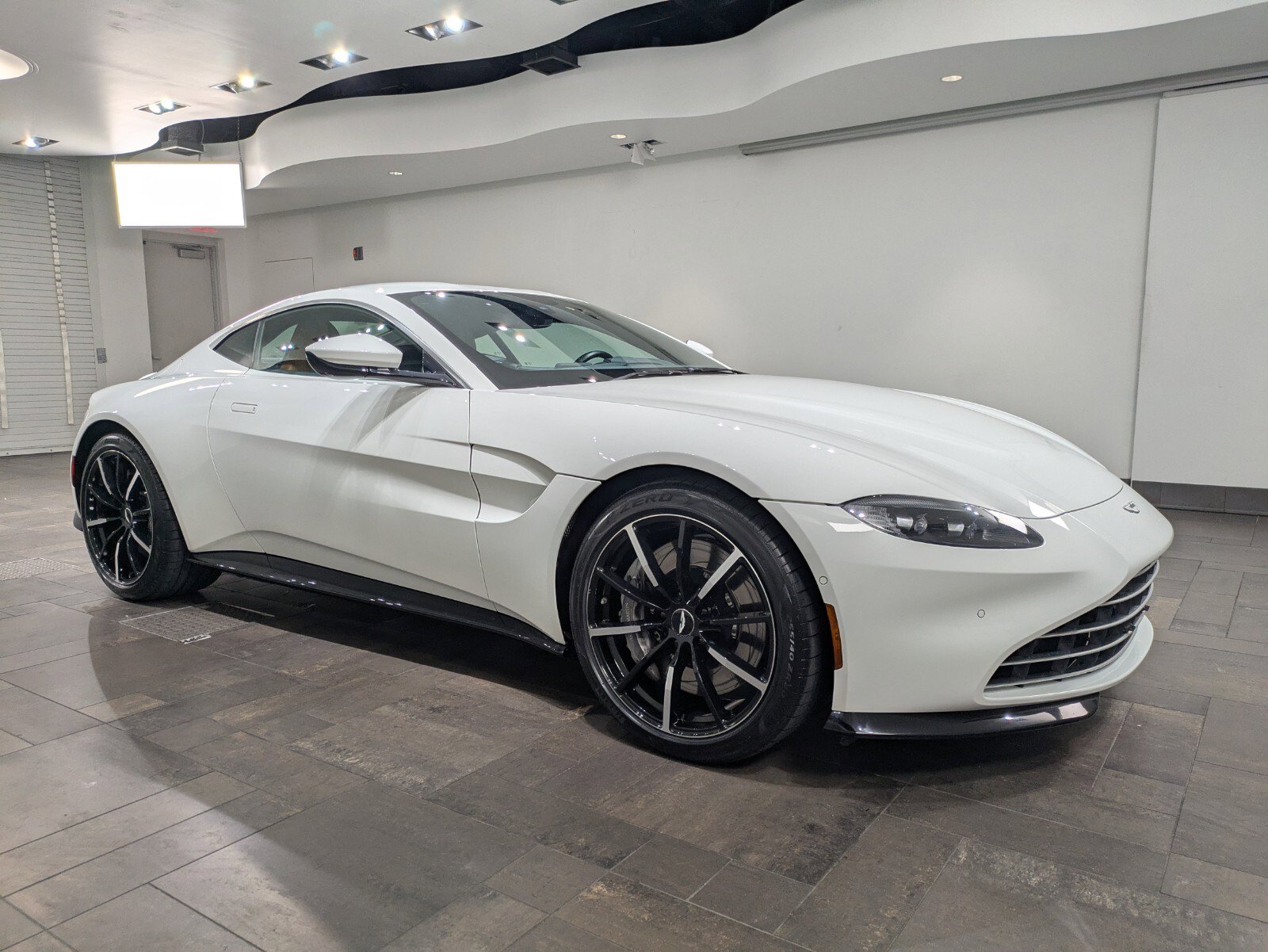 Used 2022 Aston Martin V8 Vantage Coupe
