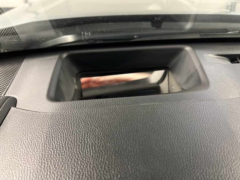 Used 2024 Toyota Highlander Platinum image 27