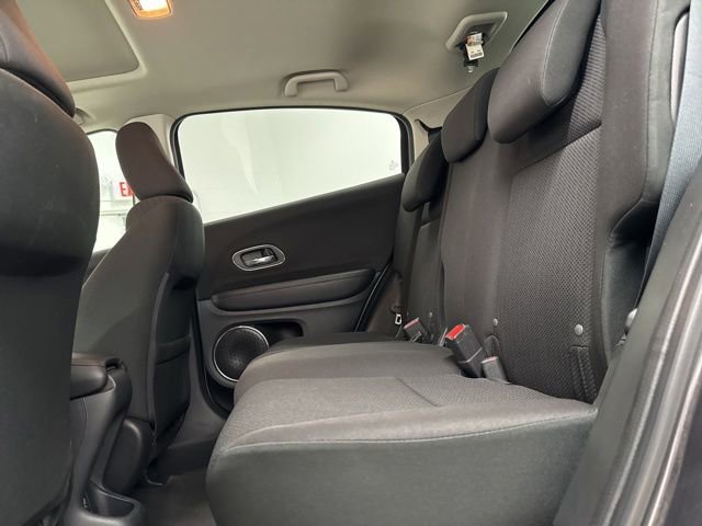 Used 2018 Honda HR-V EX image 17