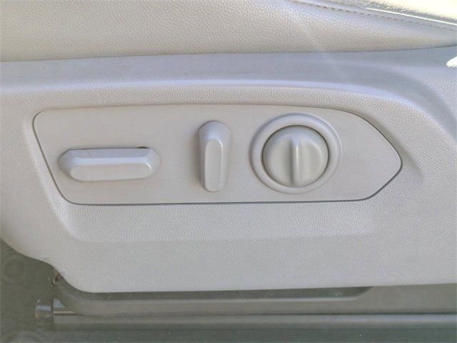 Used 2019 Chevrolet Silverado 1500 LT w/ Texas Edition image 14