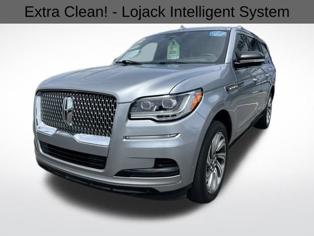 Used 2022 Lincoln Navigator L Reserve image 6