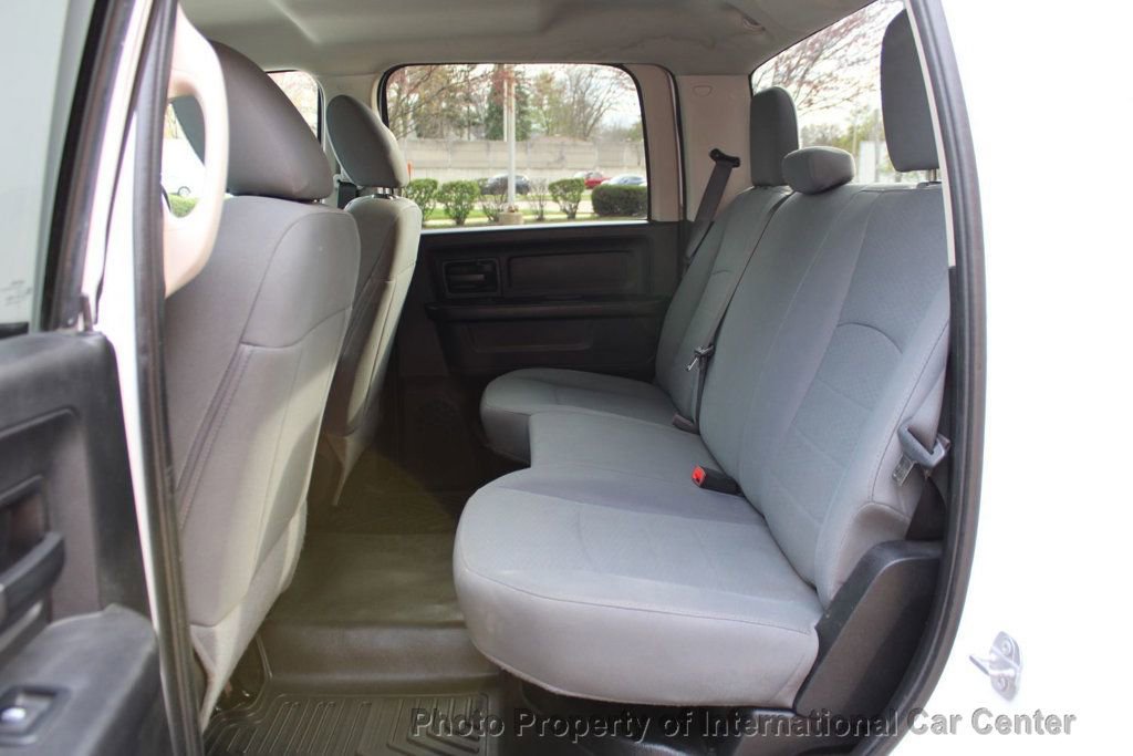 Used 2017 RAM 3500 Tradesman w/ Chrome Appearance Group image 17