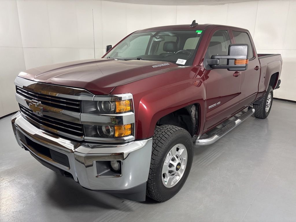 Used 2016 Chevrolet Silverado 2500 LT w/ LT Convenience Package AWD/4WD image 4