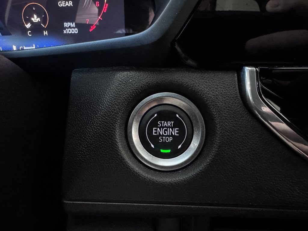 Certified 2024 Chevrolet Colorado Trail Boss w/ Advanced Trailering Package AWD/4WD image 23
