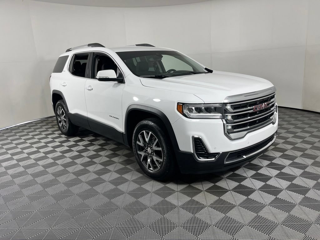 Certified 2022 GMC Acadia SLE w/ Driver Convenience Package FWD image 17