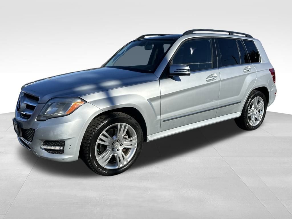 Used 2013 Mercedes-Benz GLK 350 4MATIC image 4