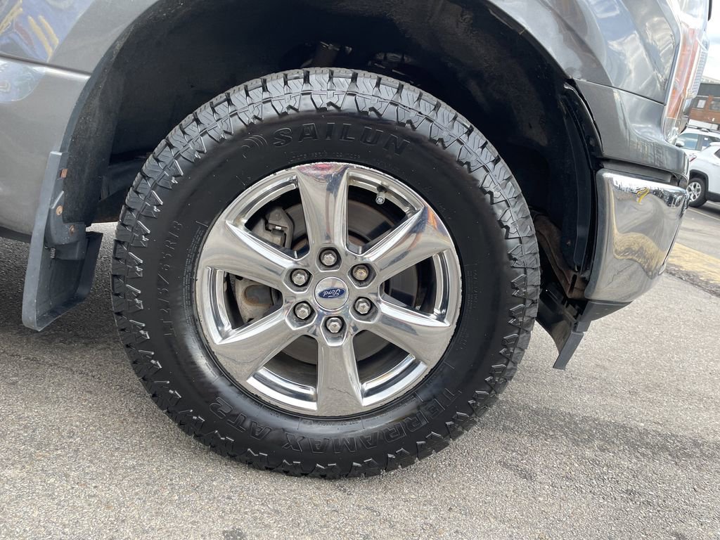Used 2018 Ford F150 XLT w/ Equipment Group 301A Mid image 11