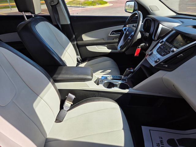 Used 2016 Chevrolet Equinox LTZ w/ Enhanced Convenience Package AWD/4WD image 31