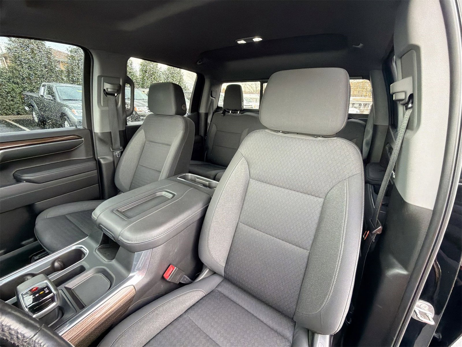 Used 2022 Chevrolet Silverado 1500 LT Trail Boss w/ Convenience Package II image 18