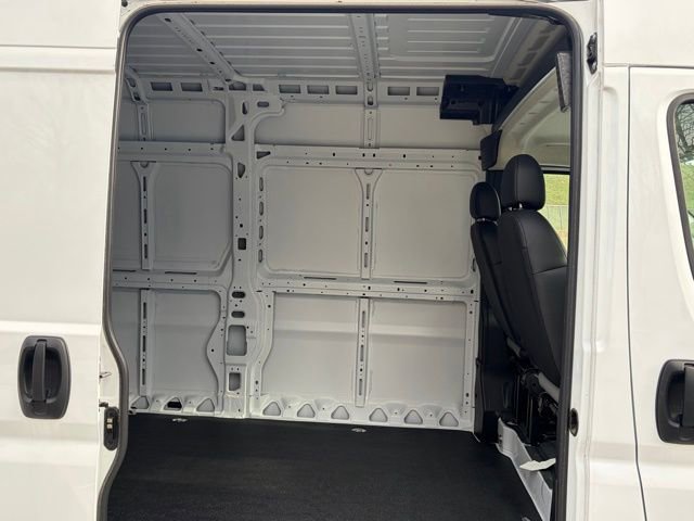 Used 2024 RAM ProMaster 3500 image 10