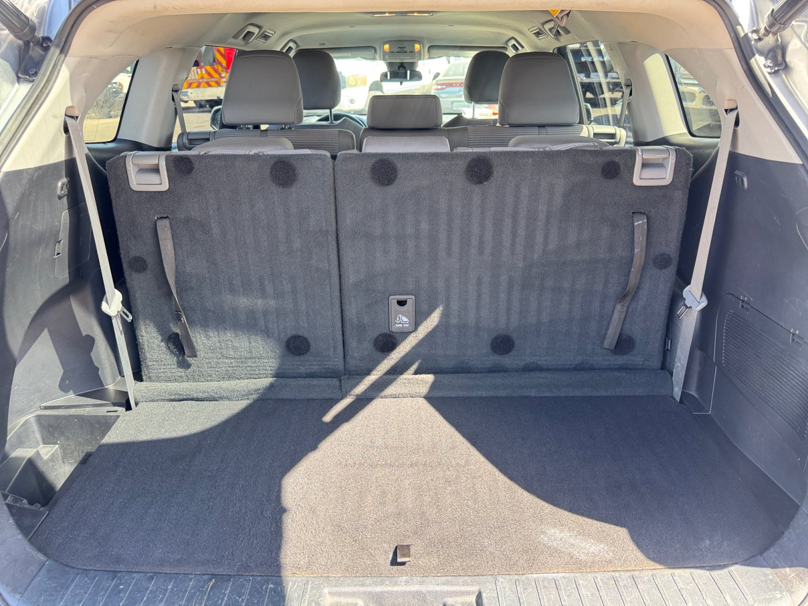 Used 2022 Toyota Highlander LE FWD image 30