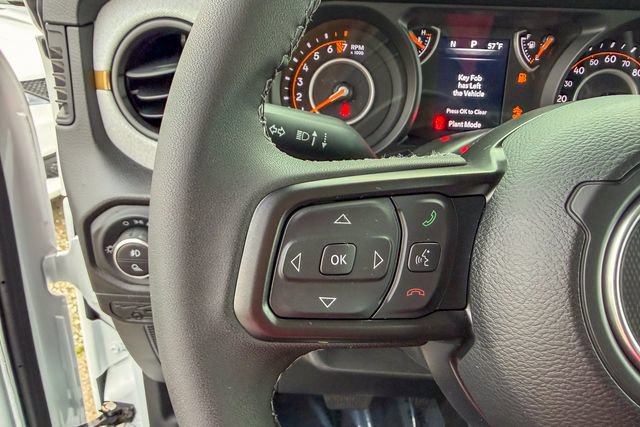 New 2026 Jeep Gladiator Sport AWD/4WD image 18