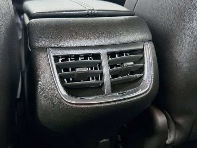 Used 2022 Chevrolet Malibu LT w/ Leather Package FWD image 26