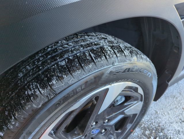 Used 2025 Subaru Crosstrek 2.5i Limited image 30