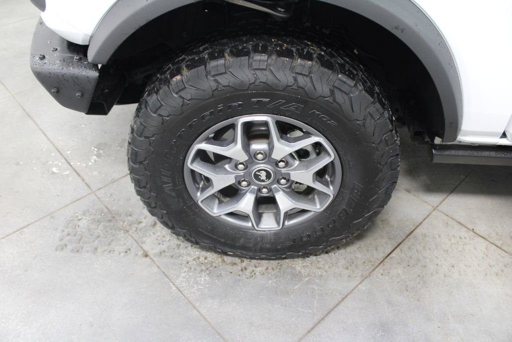 Used 2024 Ford Bronco Badlands image 57