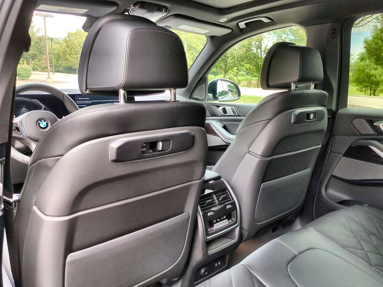 New 2026 BMW X5 xDrive40i w/ M Sport Package image 18